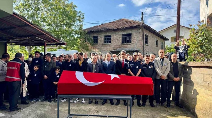 &Ccedil;aycuma&rsquo;da malul gazi Satılmış Ermiş&rsquo;e son g&ouml;rev