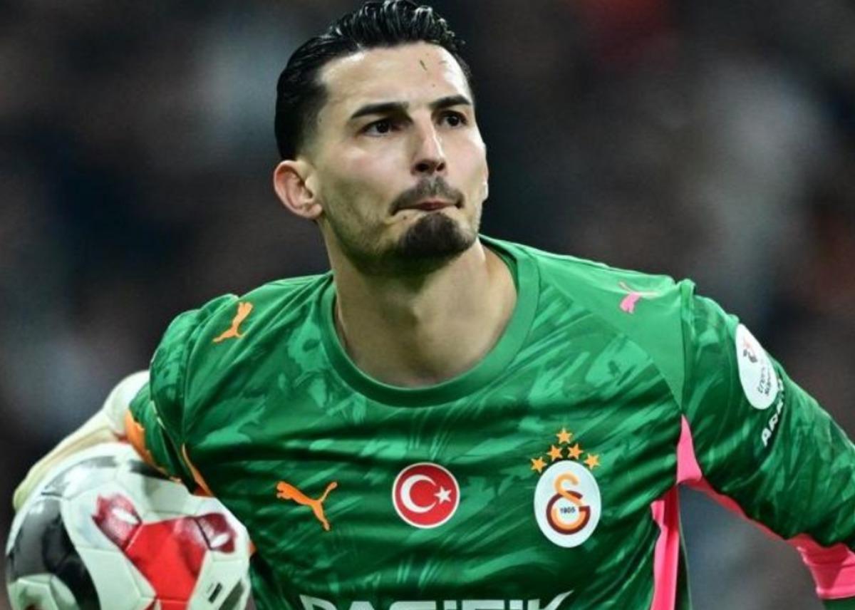 Uğurcan &Ccedil;akır ın ağabeyi Trabzonspor taraftarını kızdırdı! Şarkıyla g&ouml;nderme var 1