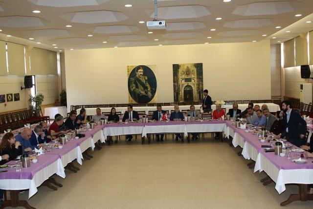 Hüseyin Besli: Basın danışmanları kurumlarının dilidir 1