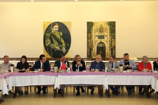 Hüseyin Besli: Basın danışmanları kurumlarının dilidir 3