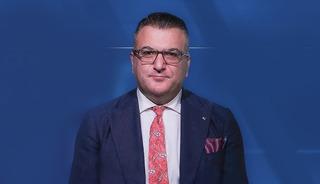 Cem K&uuml;&ccedil;&uuml;k'ten Rasim Ozan K&uuml;tahyalı i&ccedil;in olay iddia