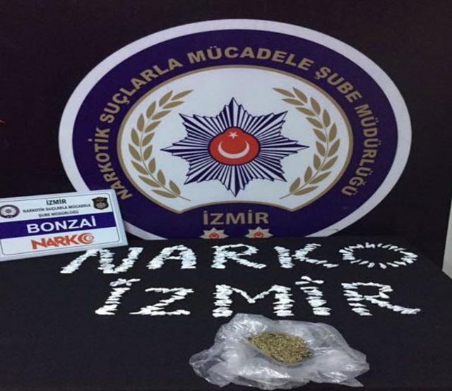 Polisin operasyonuyla iki uyuşturucu çetesi çökertildi