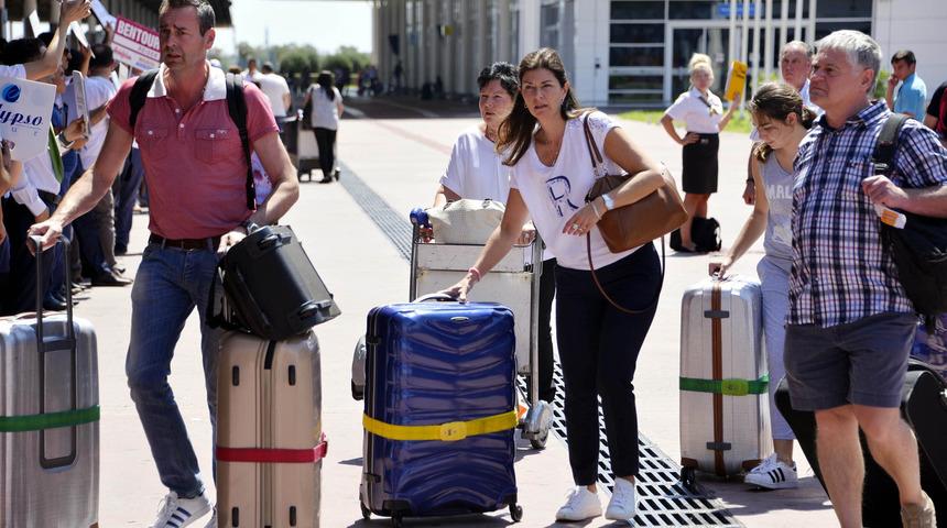 Antalya turizmde 1 milyonu aştı
