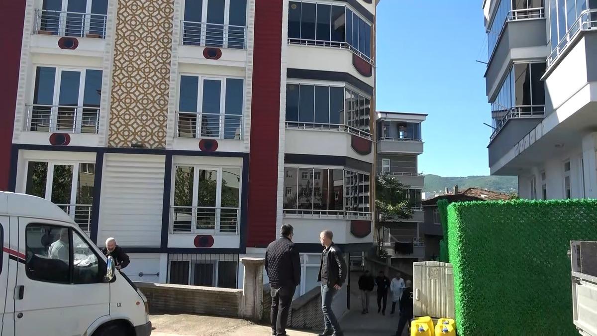 Samsun da İHA paniği! 3 evde hasar oluştu: İşte ilk g&ouml;r&uuml;nt&uuml;ler 5