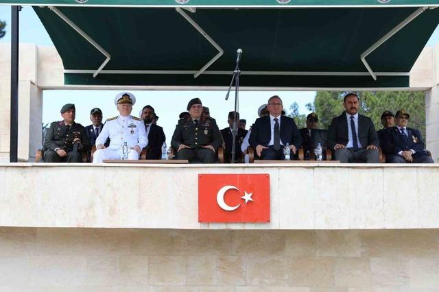 İskenderun&rsquo;da engelli bireyler temsili askerlik t&ouml;reninde yemin etti 2