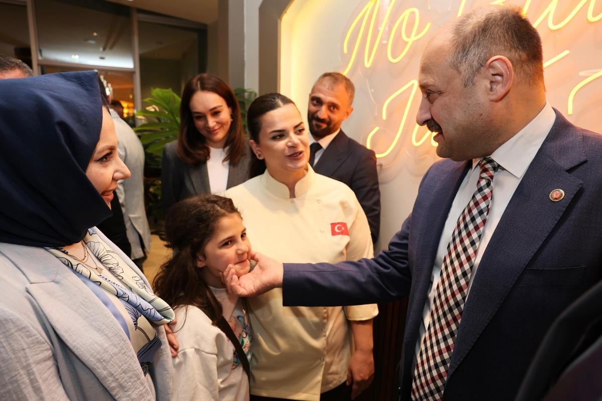 Şanlıurfa Belesiyesi nden  Glutensiz kafe  hizmeti! Başkan Gülpınar: "Hiçbir vatandaş yalnız kendisini hissetmeyecek" 1