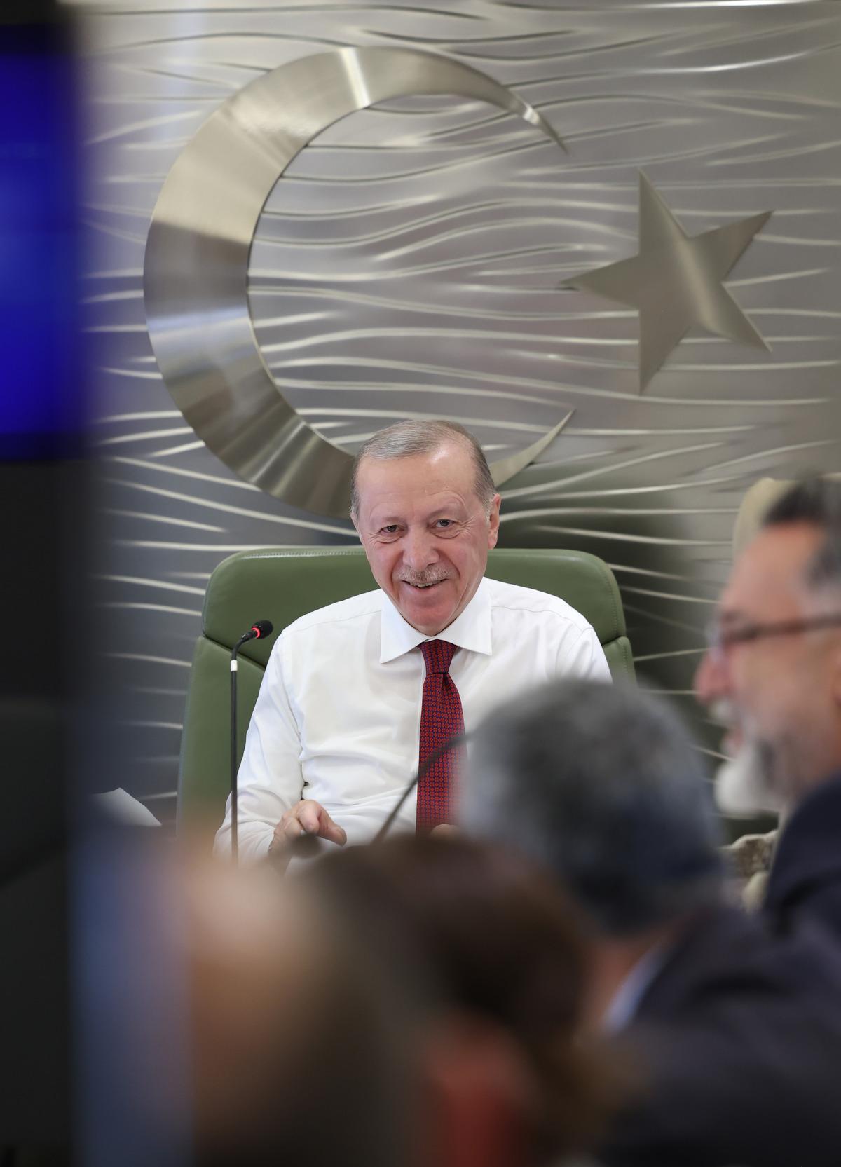 AK Parti ye katılmışlardı! Cumhurbaşkanı Erdoğan  yeni isimler olabilir  diyerek duyurdu 2