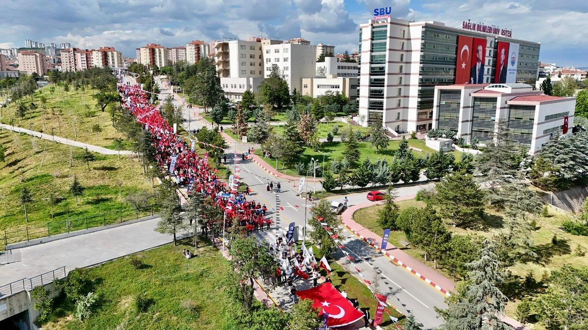 Sağlık Bilimleri &Uuml;niversitesi&rsquo;nde yer g&ouml;k ay yıldız: Sporfest 2026 coşkuyla başladı 1