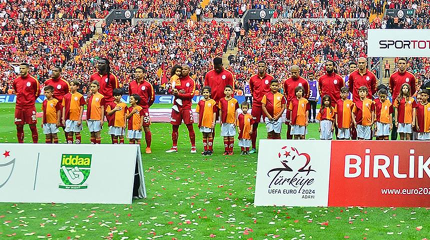 Galatasaray-Beşiktaş derbisinde Mariano ve Negredo ve Pepe sakatlandı!