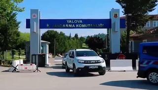 Yalova'da g&ouml;&ccedil;men ka&ccedil;ak&ccedil;ılığı operasyonu; 3 organizat&ouml;r tutuklandı