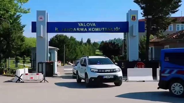 Yalova'da göçmen kaçakçılığı operasyonu; 3 organizatör tutuklandı