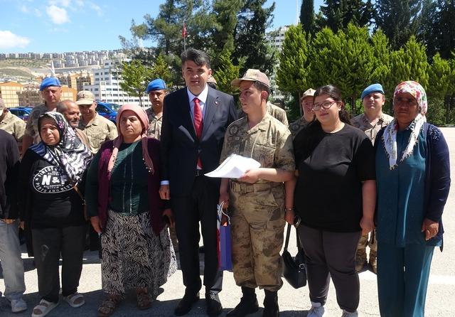 Kilis&rsquo;te engelli gen&ccedil;ler temsili askerlik yaptı 3