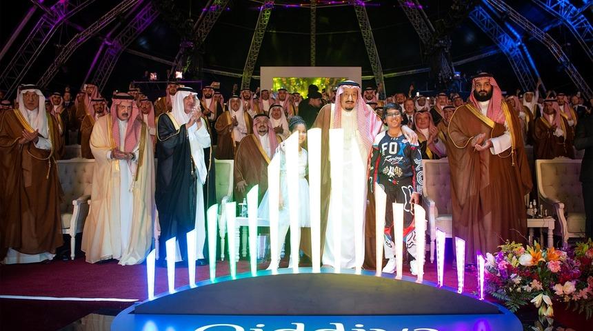 Suudi Arabistan'da reformlar durmuyor