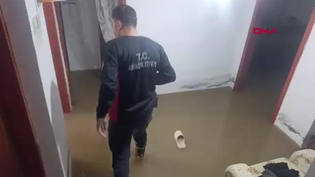 Amasya'da Yeşilırmak taştı, evleri su bastı