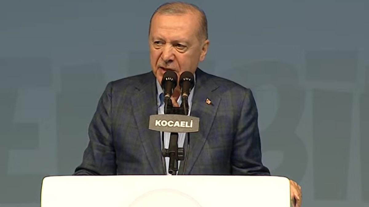 Cumhurbaşkanı Erdoğan Kocaeli'de: "Bu ülkede annelerin yüreği yanmasın"