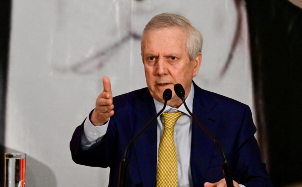 Aziz Yıldırım dan tarihi itiraf! İlk kez söyledi: "Şampiyon yapıp bırakacağım!" 1
