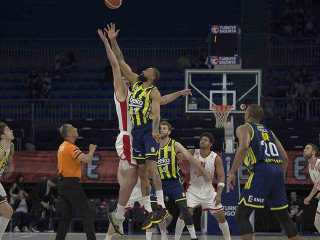 Fenerbah&ccedil;e Beko, Basketbol S&uuml;per Ligi&rsquo;ni lider tamamladı