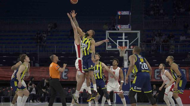 Fenerbahçe Beko, Basketbol Süper Ligi’ni lider tamamladı