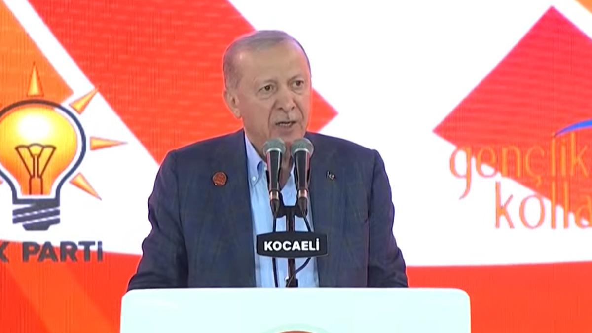 Cumhurbaşkanı Erdoğan "Bir Gen&ccedil;lik Ş&ouml;leni"nde gen&ccedil;lere seslendi: "En b&uuml;y&uuml;k yatırımımızı gen&ccedil;lerimize yaptık" 3