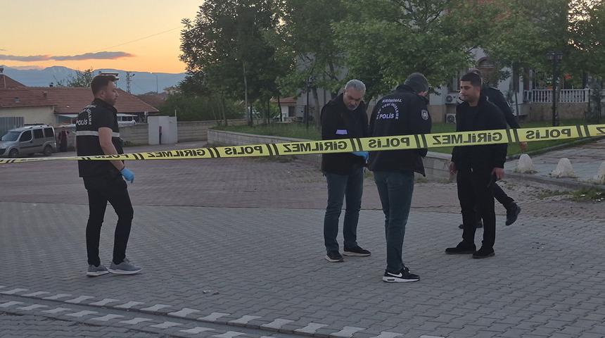 Yer: Malatya! Sosyal medyada tartışıp, parkta kavga ettiler