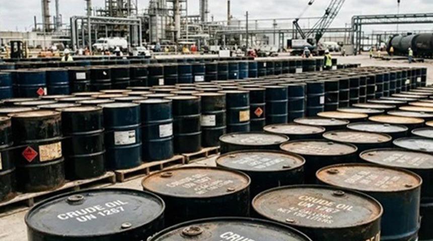 Irak: "Nisan ayında H&uuml;rm&uuml;z Boğazı&rsquo;ndan 10 milyon varil petrol ihra&ccedil; edildi"