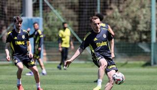 Fenerbah&ccedil;e, Ey&uuml;pspor ma&ccedil;ı hazırlıklarını tamamladı