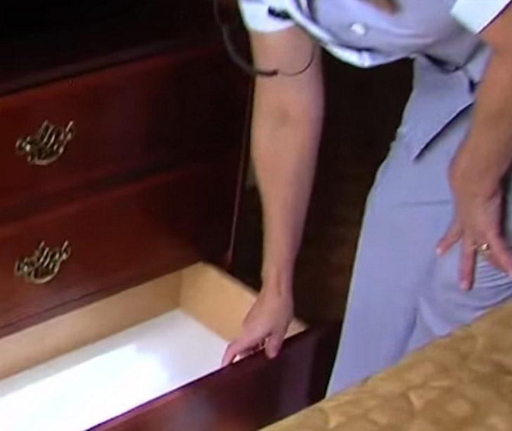 Yeni taşındıkları evden gizli bölme çıktı  G3