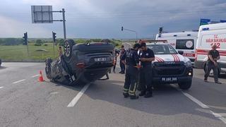Tekirdağ'da kamyonetle çarpışan otomobil ters döndü: 1 yaralı