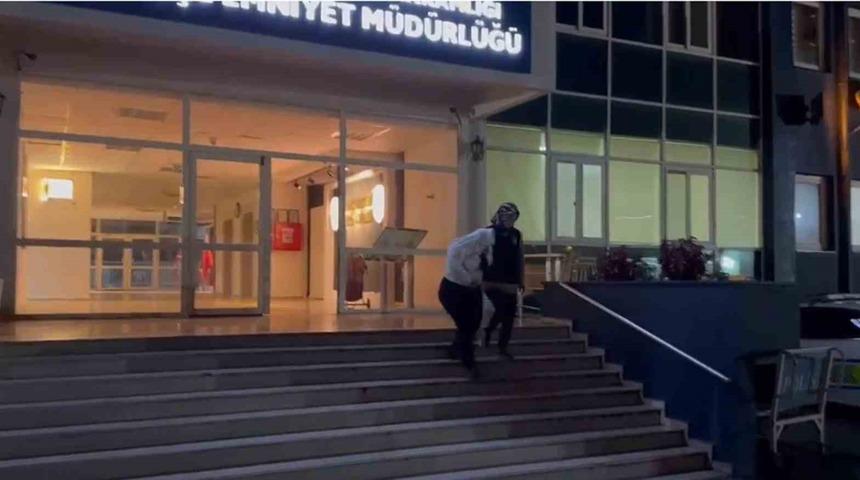 İskenderun&rsquo;da fuhuş operasyonu; 3 g&ouml;zaltı