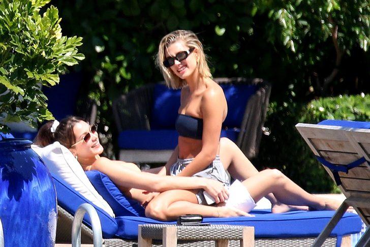 Bella Hadid ve Hailey Baldwin tatilde! G2