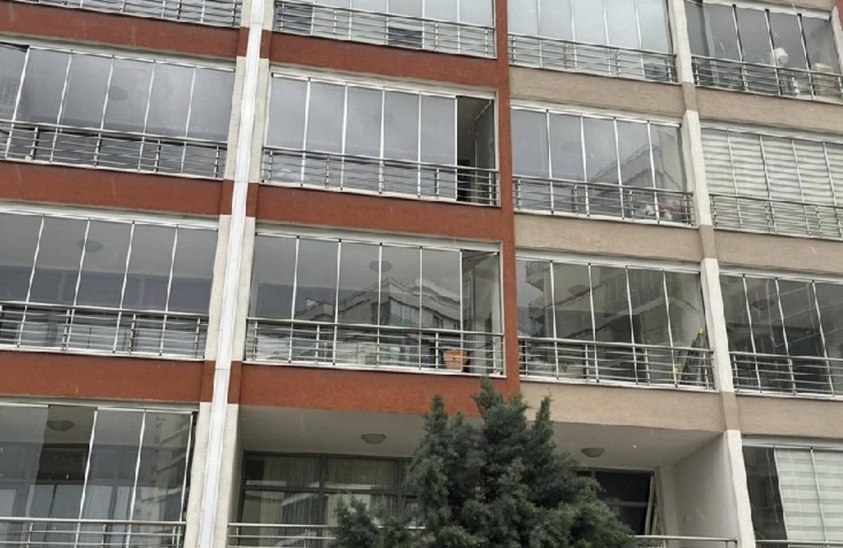 Acılı kardeş isyan etti: Ablam çıplak halde düşmüş 4