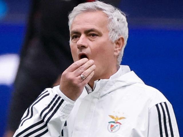 Mourinho sezonu bitirdi! Hi&ccedil; beklenmedik karne...
