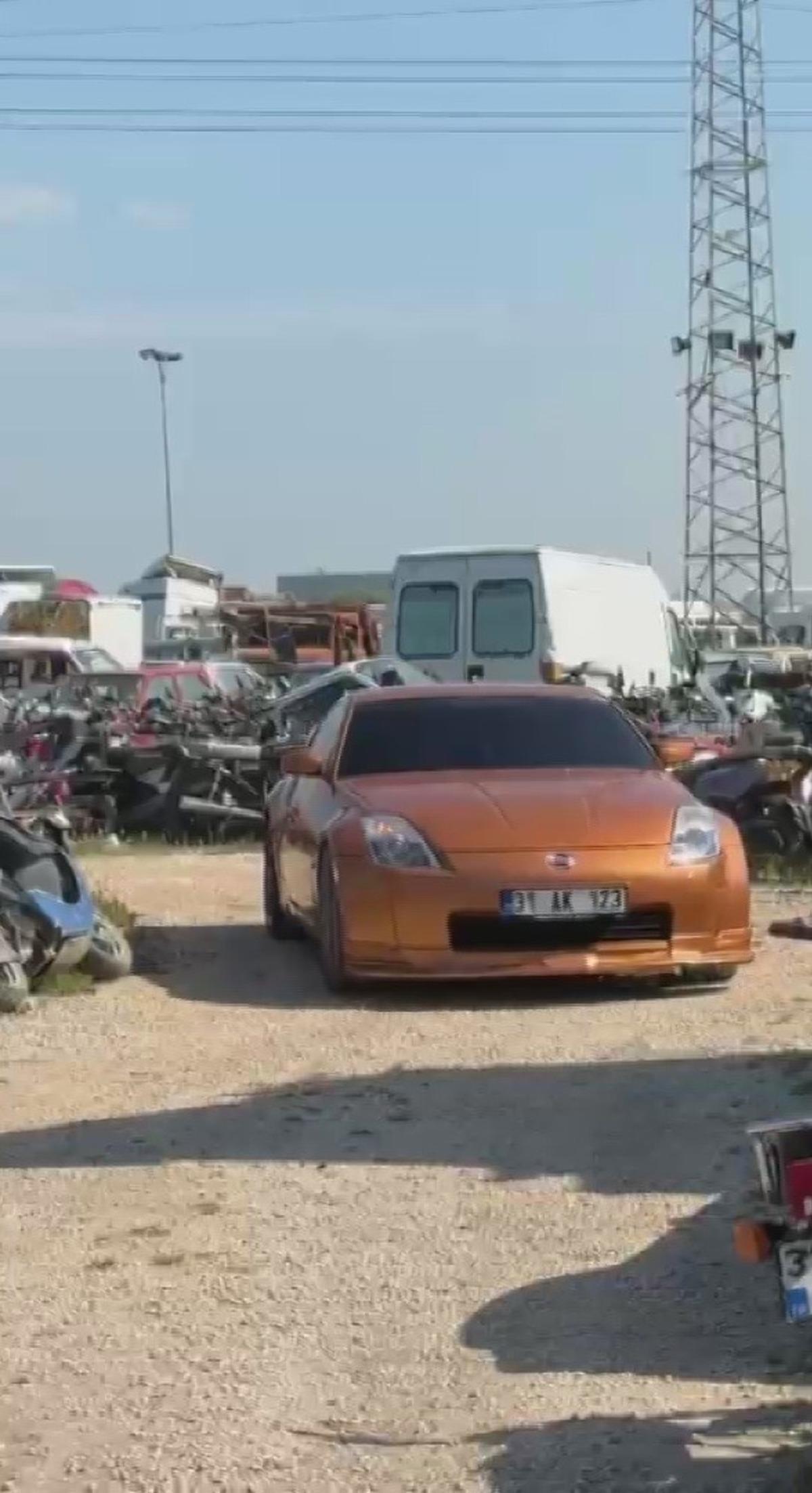 L&uuml;ks aracının tadını &ccedil;ıkarmak istedi, 140 bin TL ceza yedi 2