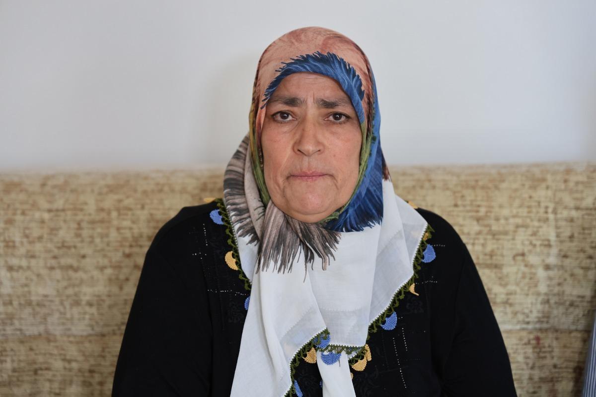 Yaşlı &ccedil;iftin 2 kilogram altınını dolandırdılar:  Bizi fel&ccedil; ettiler  3