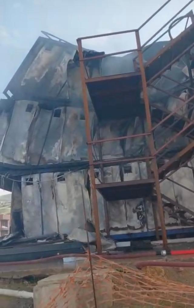 Şantiyedeki yangın can aldı! 1 iş&ccedil;i yaşamını yitirdi, 6 yaralı 5