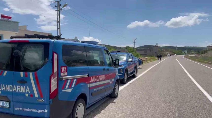 Husumetli yaşlılar arasındaki kavga &ouml;l&uuml;mle bitti