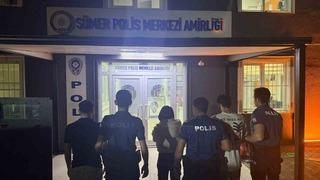 Sakarya’dan Kocaeli’ye gelen araçta uyuşturucu ele geçirildi: 3 gözaltı