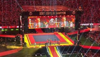 Galatasaray'ın bir gecede kazandığı para dudak u&ccedil;uklattı!