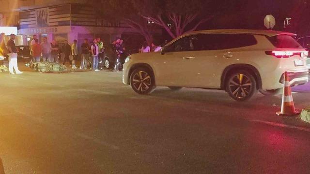 Manavgat’ta otomobil ile motosiklet çarpıştı: 2 yaralı