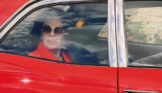 H&uuml;lya Ko&ccedil;yiğit'in 50 yıllık film sahnesi yeniden canlandırıldı