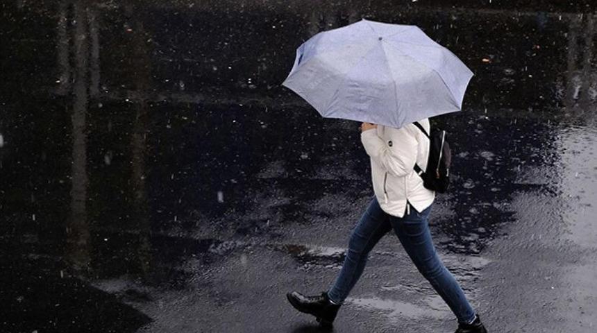 Meteoroloji'den sarı alarm! Kış hen&uuml;z bitmedi: Sıcaklık d&uuml;ş&uuml;yor, sağanak etkili olacak