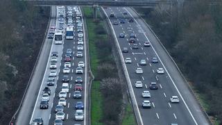 Trafiğe nisanda 182 bin 34 aracın kaydı yapıldı
