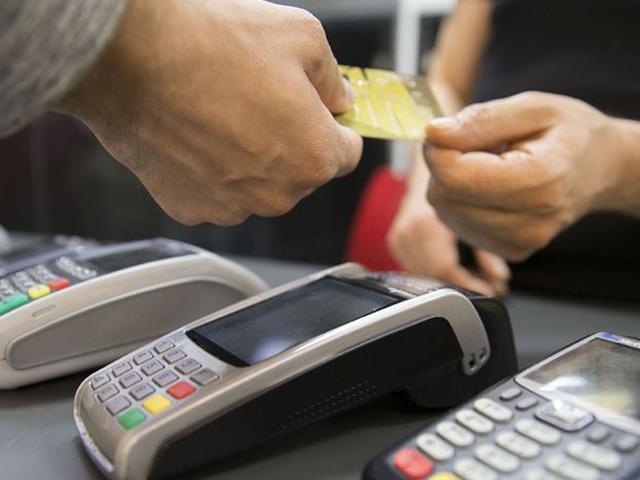 Kartlı &ouml;demelerin tutarı nisanda 2 trilyon lirayı aştı