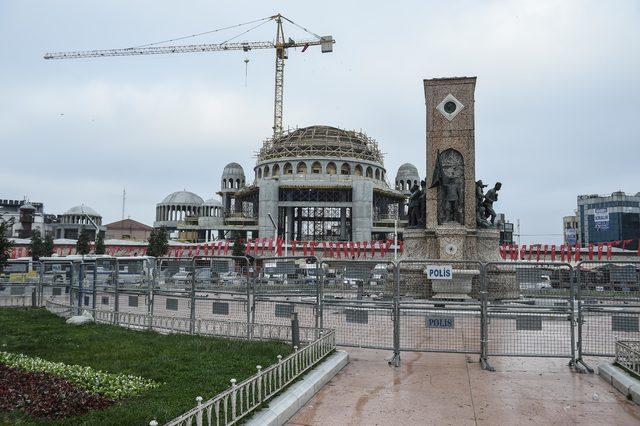 Taksim'de geniş güvenlik önlemleri; meydana kimse alınmıyor