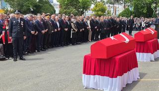 Şehit polisler son yolculuğuna uğurlandı! Cenazede kahreden detay