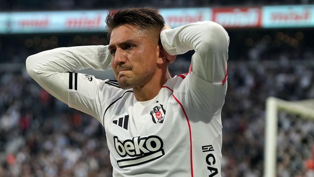 Beşiktaş'ta Cengiz Ünder için olay karar! Yeri o isimle dolacak