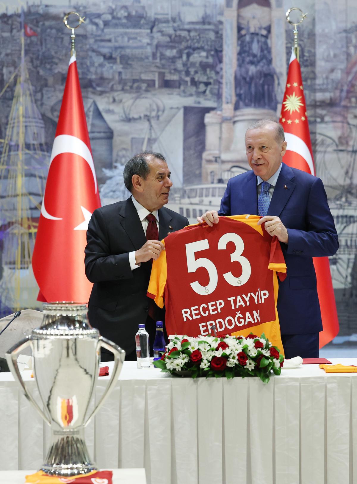 Cumhurbaşkanı Erdoğan, Süper Lig şampiyonu Galatasaray ı kabul etti 1