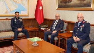 Bakan Güler, Pakistan Hava Kuvvetleri Komutanı Orgeneral Sidhu’yu kabul etti