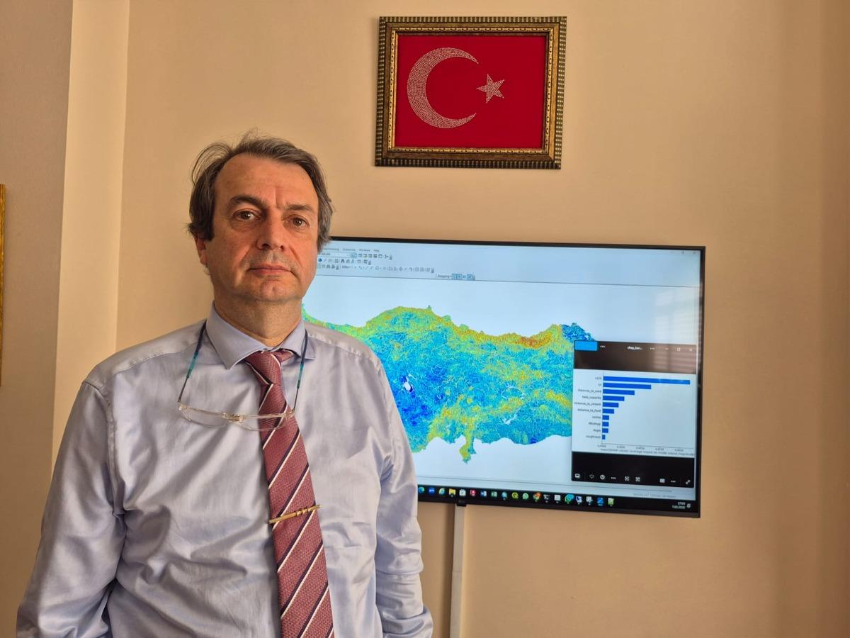 İşte T&uuml;rkiye nin risk haritası! Maviden sarıya d&ouml;nd&uuml; 1