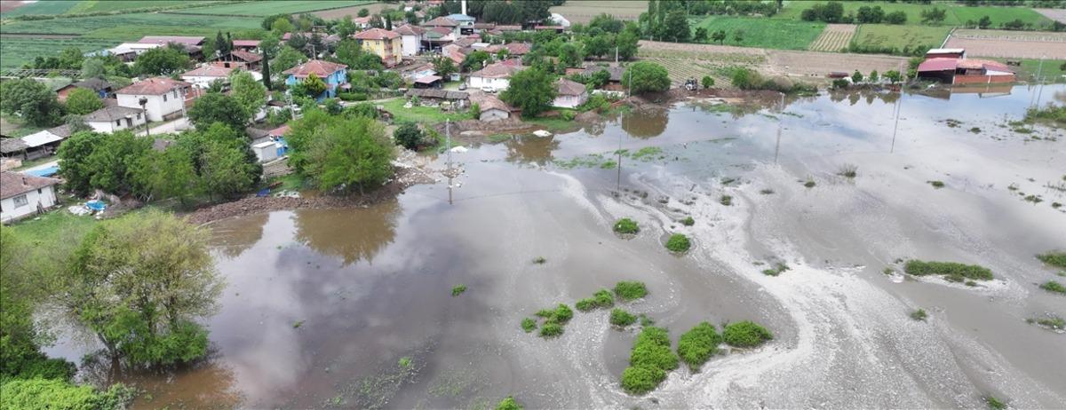 Tokat’ta taşkın alarmı! Eğitime 3 gün ara verildi 1